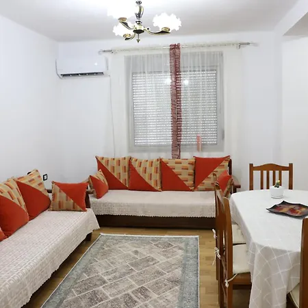 Tb One Bedroom Apartment Берат Екстер'єр фото